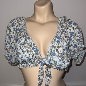 Forever 21 floral top